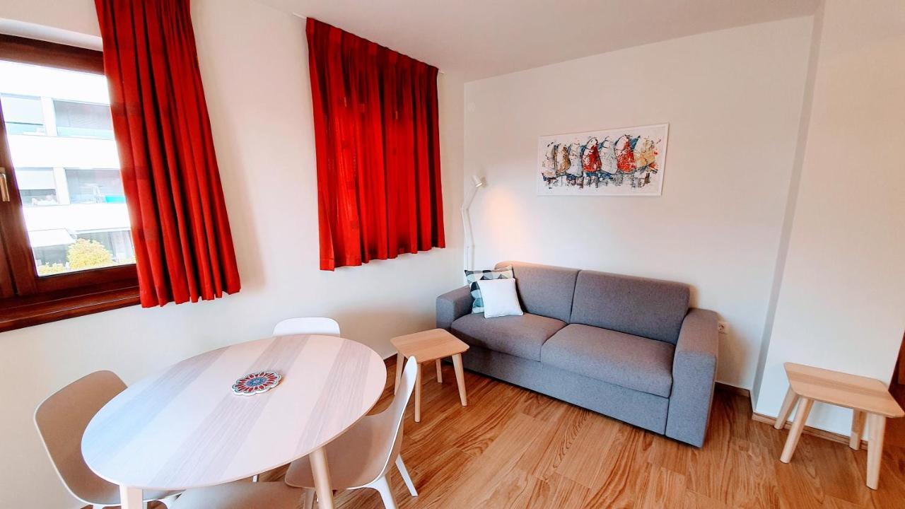 Luxury Apartment - Few Minutes From The Sea Poreč Exteriör bild